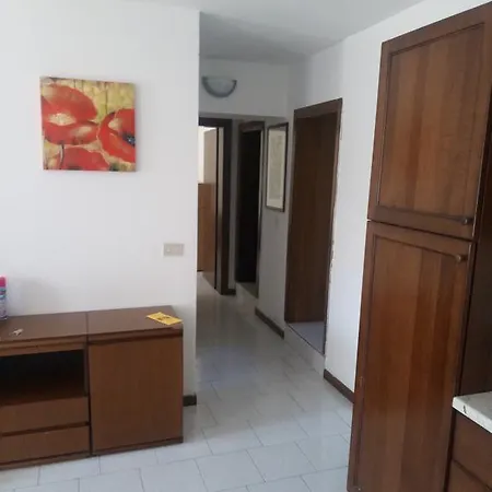 Panorama 400 Turistici Апартаменты Zovencedo